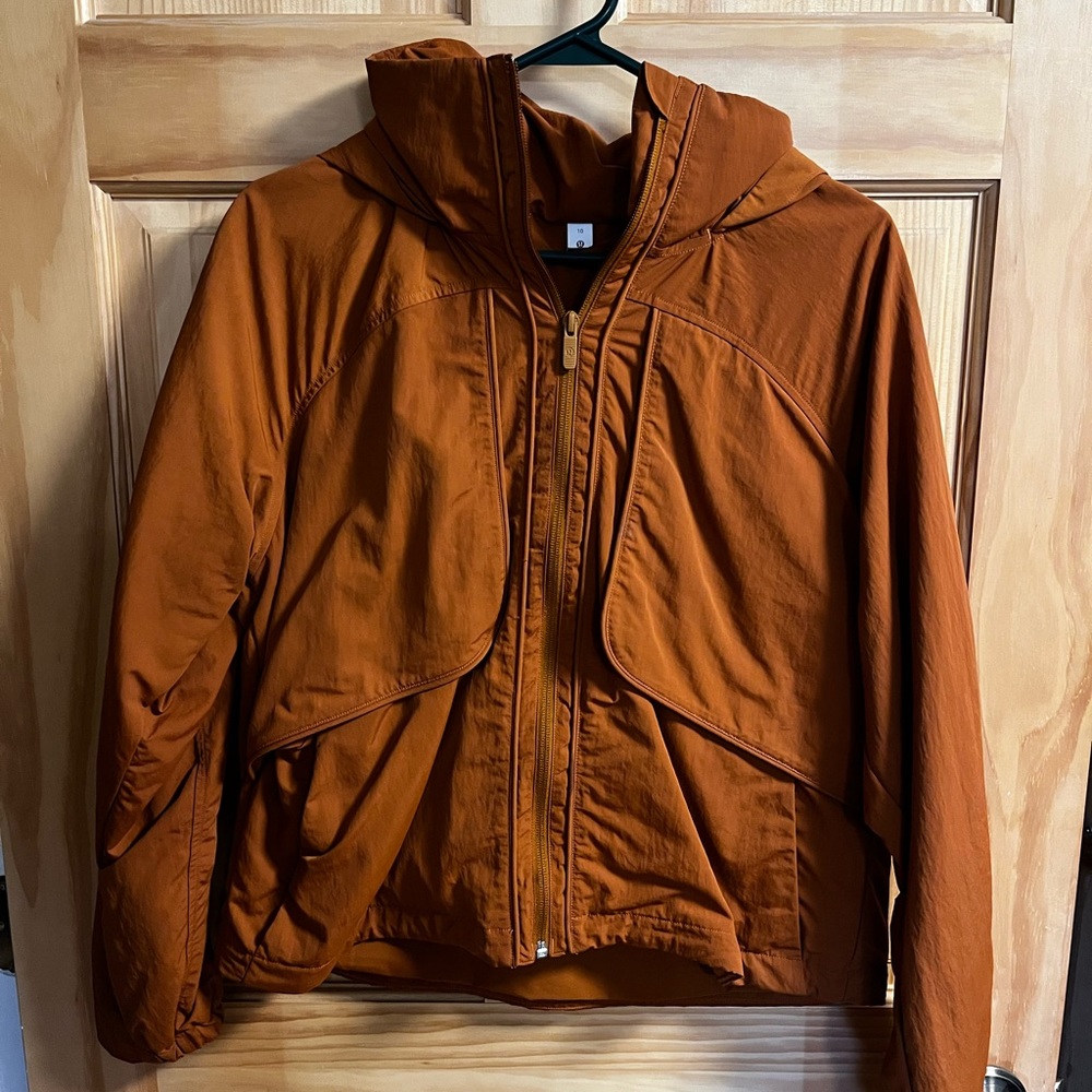Lululemon Crop Windbreaker- Ochre